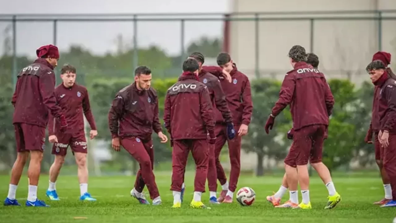 Trabzonspor’da Alanya hazırlığı sürüyor: Fatih Tekke'den taktik hamleler