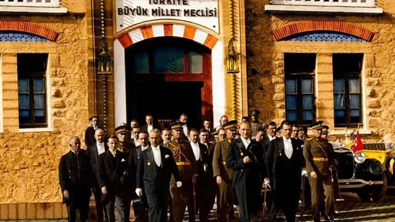 Egemenliğin tapusu 'Gazi Meclis' 106 yaşında!