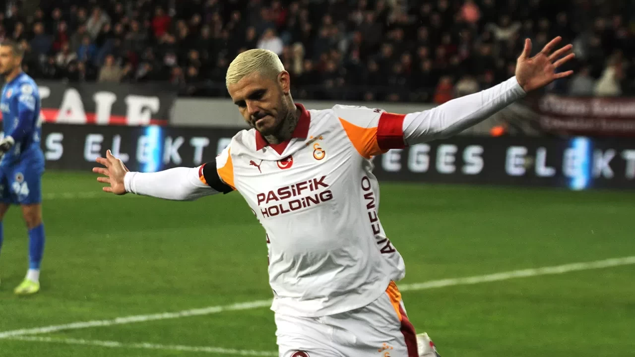 Galatasaray'ın yıldızı Icardi gol orucunu bozdu!