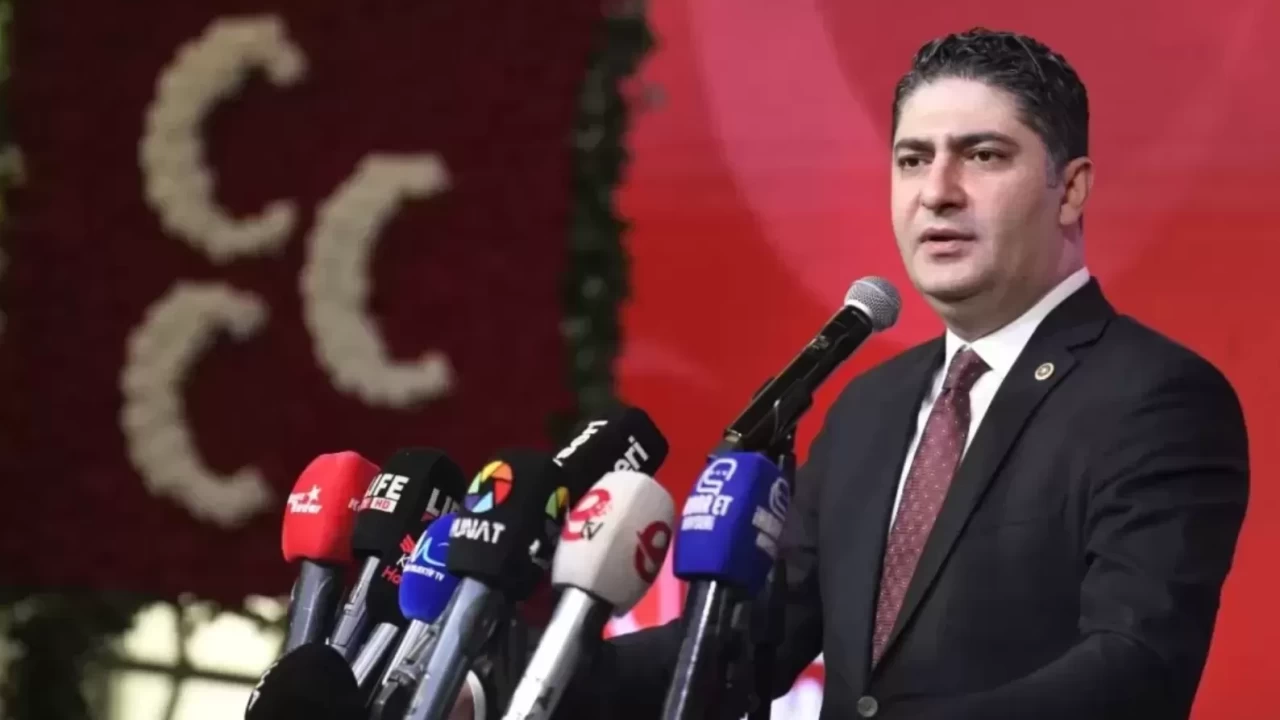 MHP’li Özdemir: 'Otomotivdeki düşüşe karşı iç pazar güçlendirilmeli'