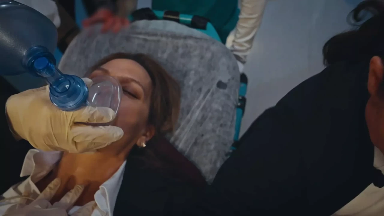 Arka Sokaklar Candan müdür ölecek mi? Ebru Cündübeyoğlu Arka Sokaklar'dan ayrılacak mı?