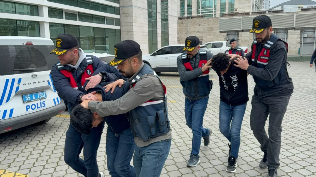 Tiktok'ta terör propagandası! 2 inşaat işçisi kısa sürede gözaltına alındı