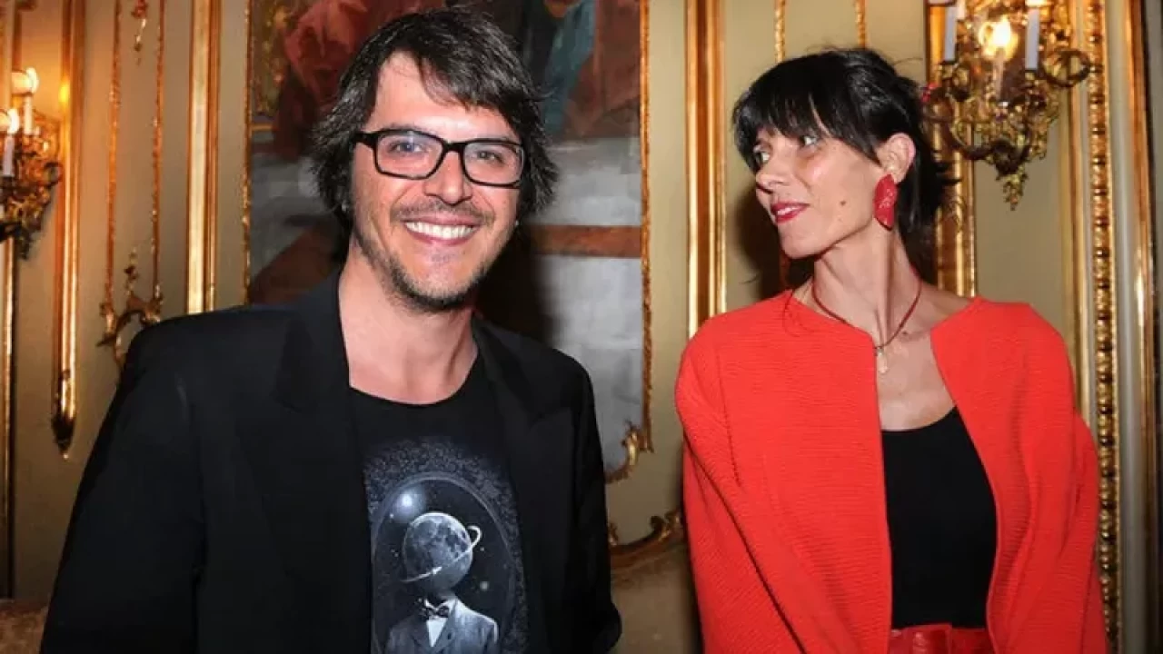 Mehmet Günsür'den 20. evlilik yıl dönümünde samimi itiraflar:  Onunla her gün 10 kez evlenebilirim