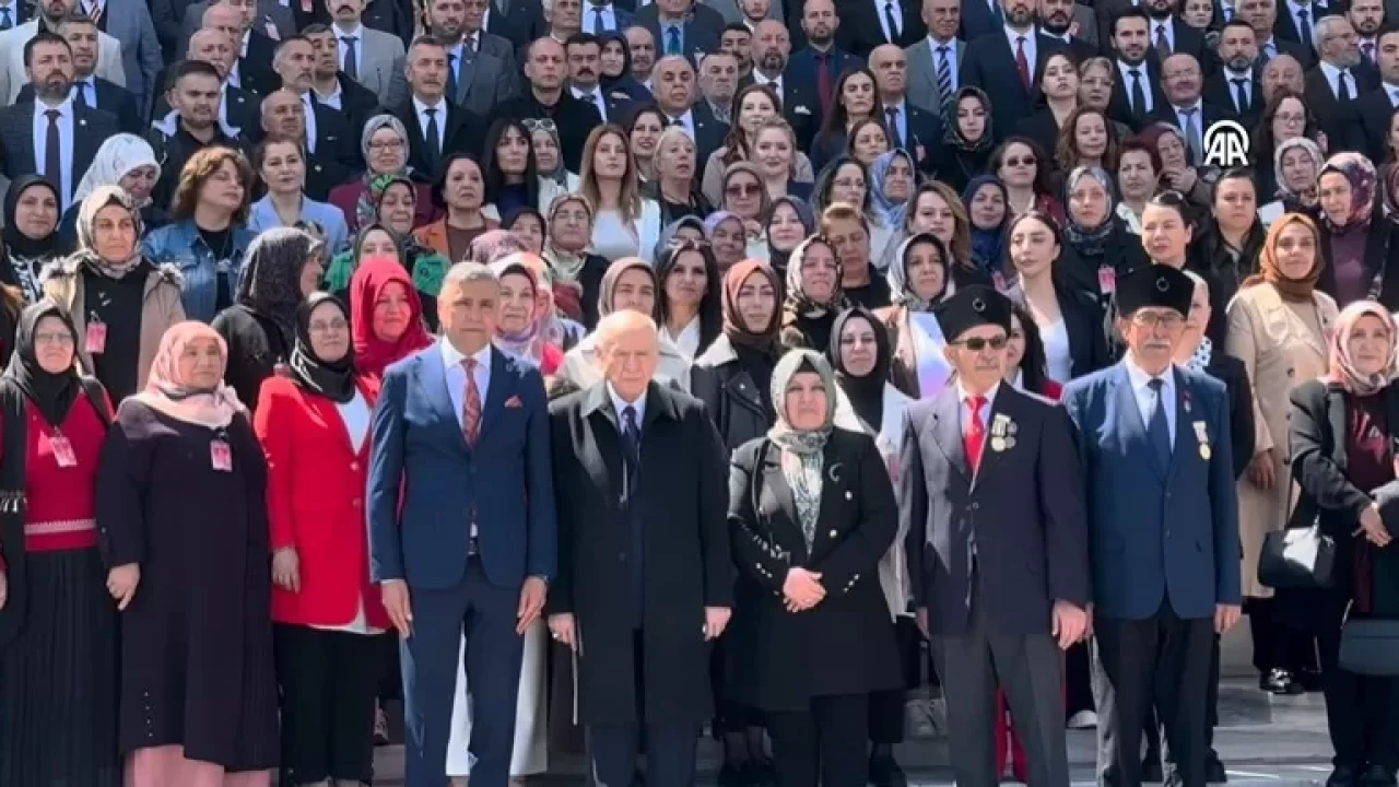 MHP Lideri Devlet Bahçeli teşkilat mensuplarıyla bir araya geldi!