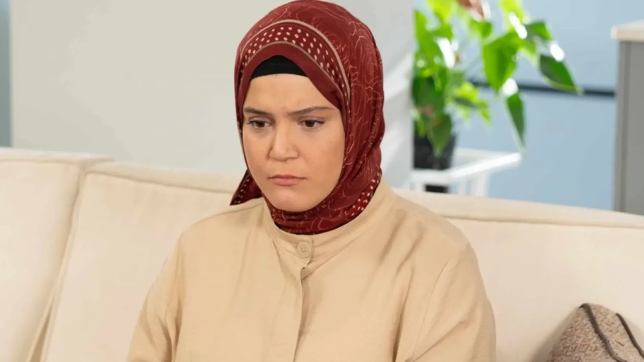 KIZILCIK ŞERBETİ 134. BÖLÜM FRAGMANI İZLE! Fatih ve Başak arasında yeni dönem başlıyor! Nilay’ın aklanması her şeyi değiştirdi