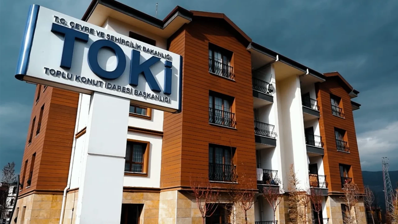 TOKİ İstanbul'da final günü! 27 Nisan kura sonuçları ne zaman açıklanacak? İsim listesi sorgulama ve canlı yayın izleme ekranı