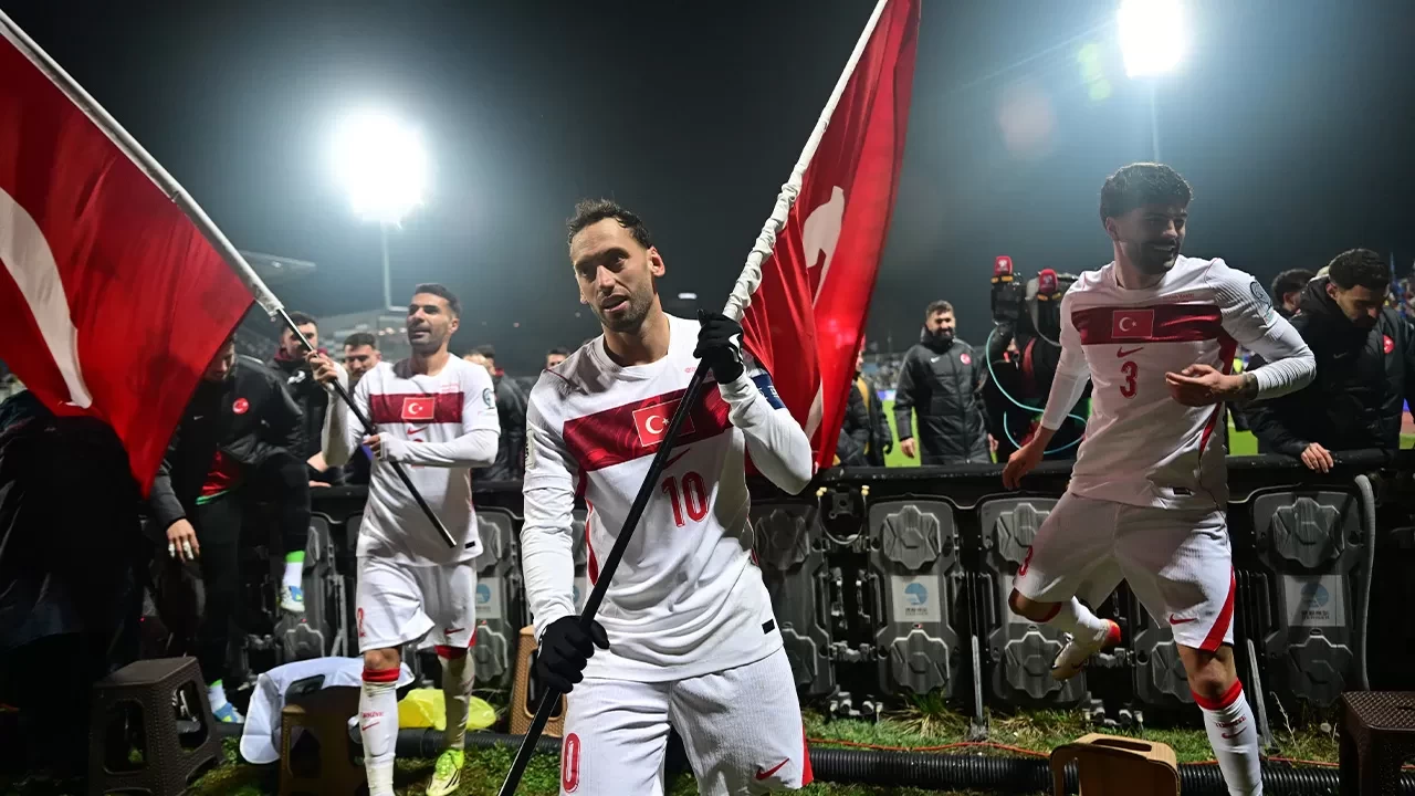 Gençlik ve Spor Bakanı Osman Aşkın Bak’tan A Milli Takım’a tebrik: “Bizim Çocuklar bizleri gururlandırdı”