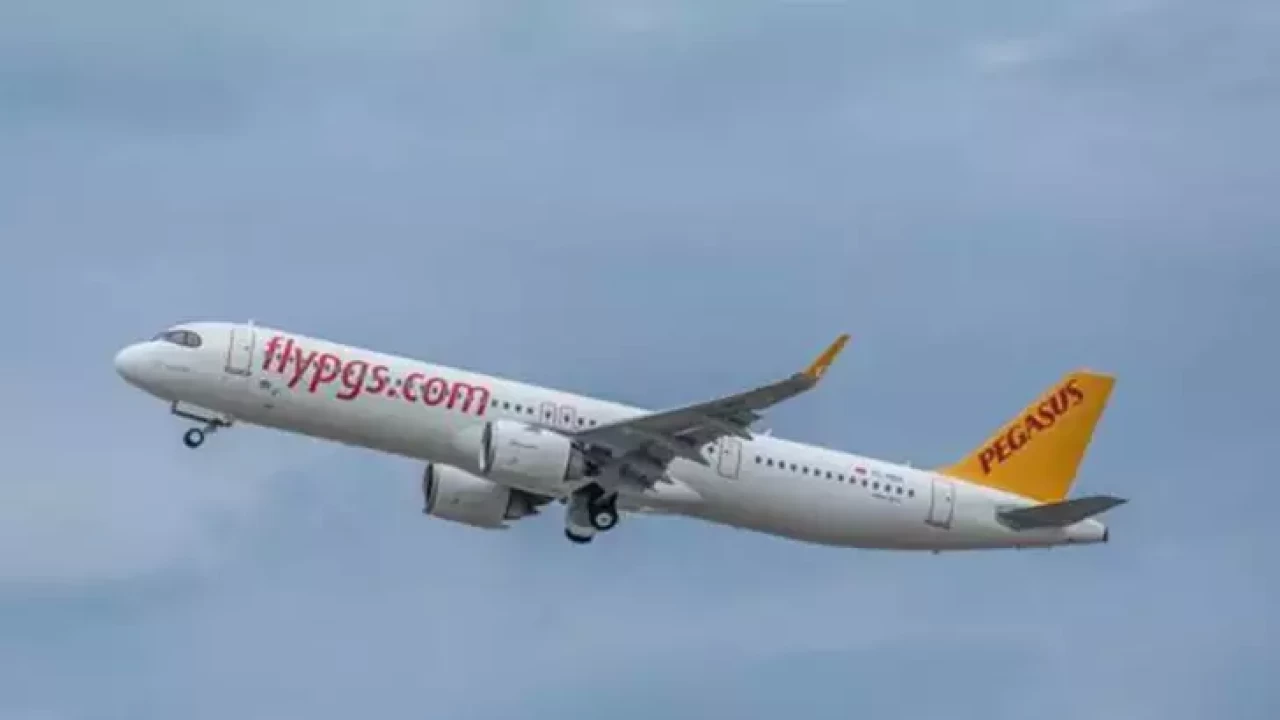 Tahran'da mahsur kalmıştı: Pegasus uçağı Türkiye'ye dönüyor