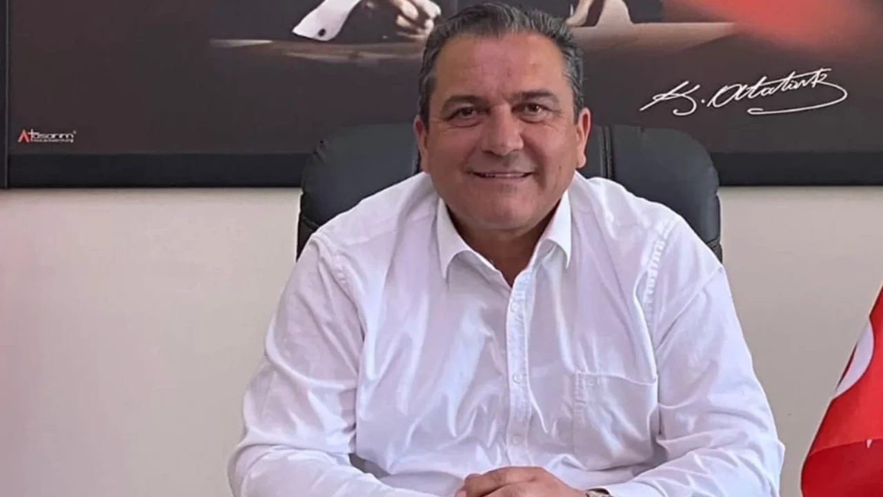 Eşme Belediyesi hangi partiden? Başkan Yılmaz Tozan kimdir?