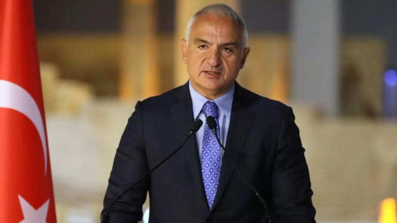 Bakan Ersoy duyurdu: 'Kültürel miras geleceğe güçlü adımlarla taşınıyor'