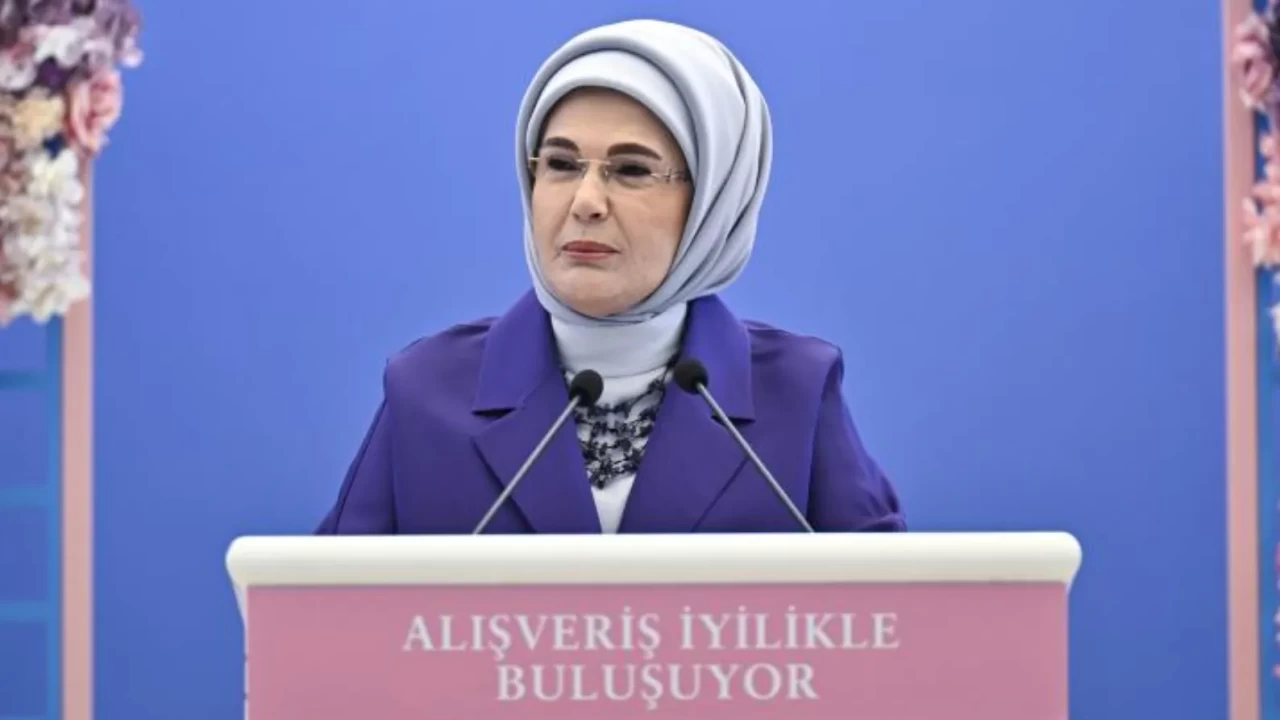Emine Erdoğan'dan aile ve sürdürülebilirlik mesajı: Aile, her sorunun çözüm merkezidir