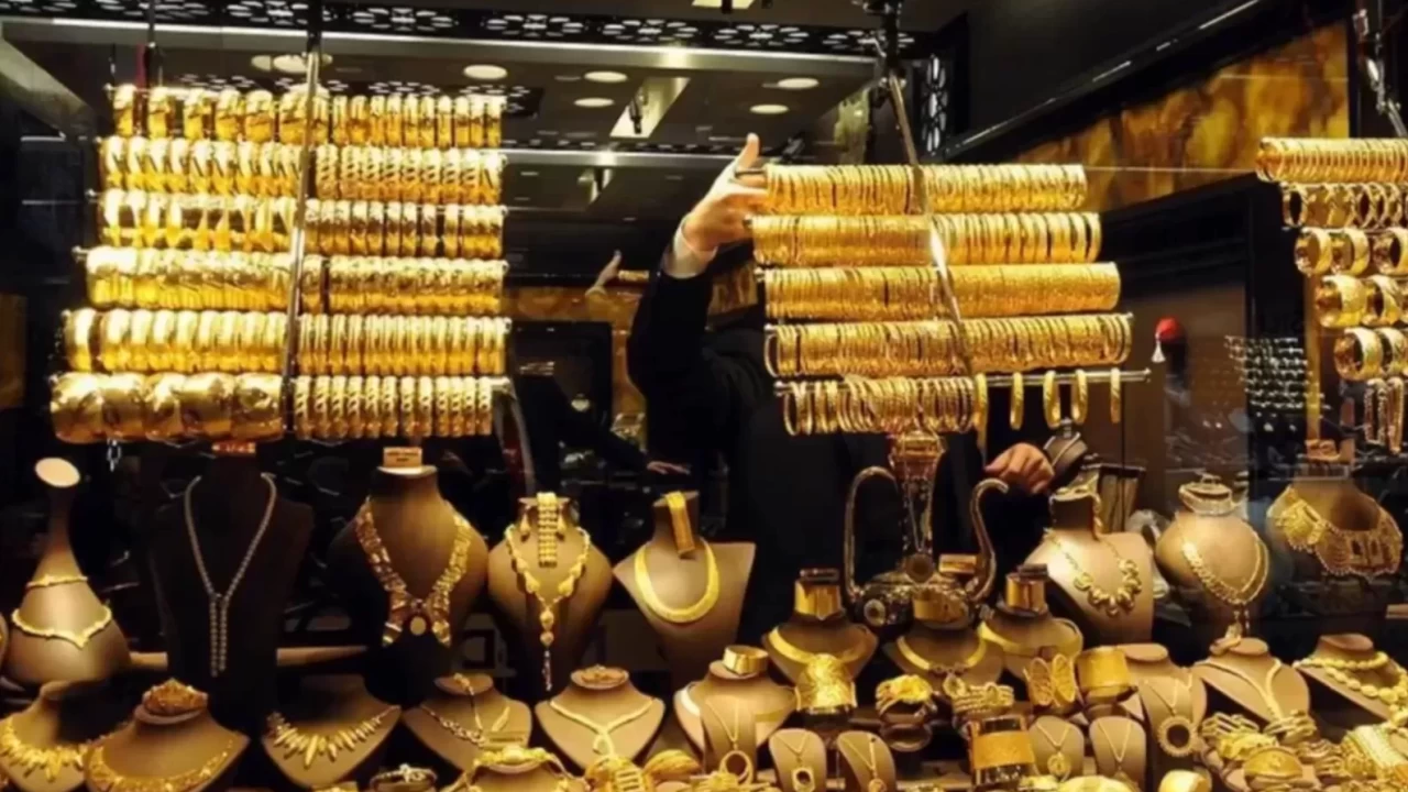 Altın piyasasında savaş baskısı: Gram altın güne d…