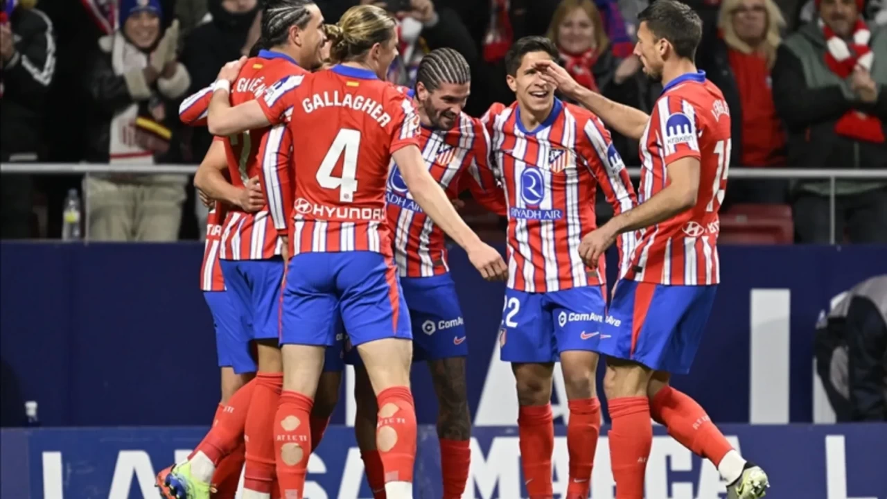 ŞAMPİYONLAR LİGİ'NDE DEV RANDEVU! Atletico Madrid - Arsenal maçı ne zaman, saat kaçta, hangi kanalda? Yarı final heyecanı şifresiz TRT 1'de!