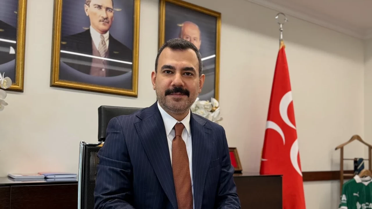 MHP'li Orkun Ayhan İBB Meclisi'nde rakamları konuşturdu: Bu bir faaliyet raporu değil, ibret belgesidir!