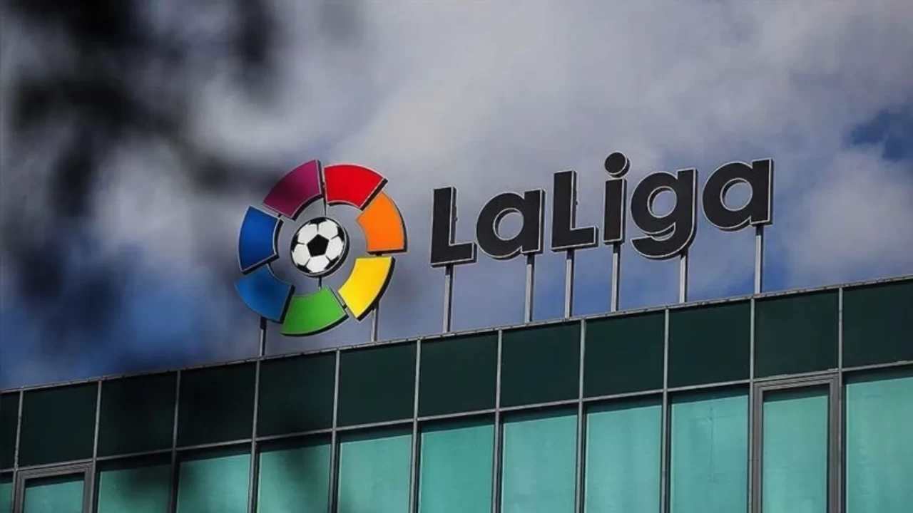 OSASUNA SEVILLA CANLI İZLE! Osasuna Sevilla maçı hangi kanalda, şifresiz mi? S Sport canlı yayın izleme linki