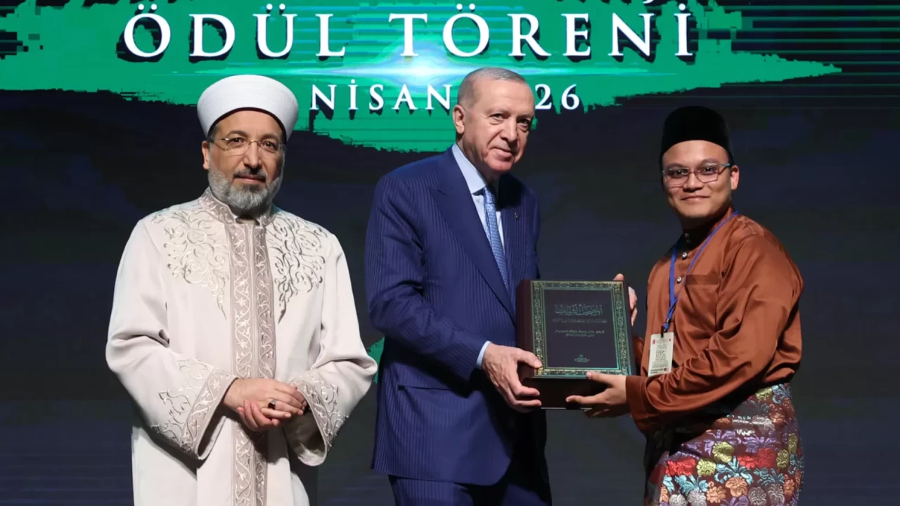 Cumhurbaşkanı Erdoğan: 'Bebekler katlediliyor, dünya üç maymunu oynuyor'