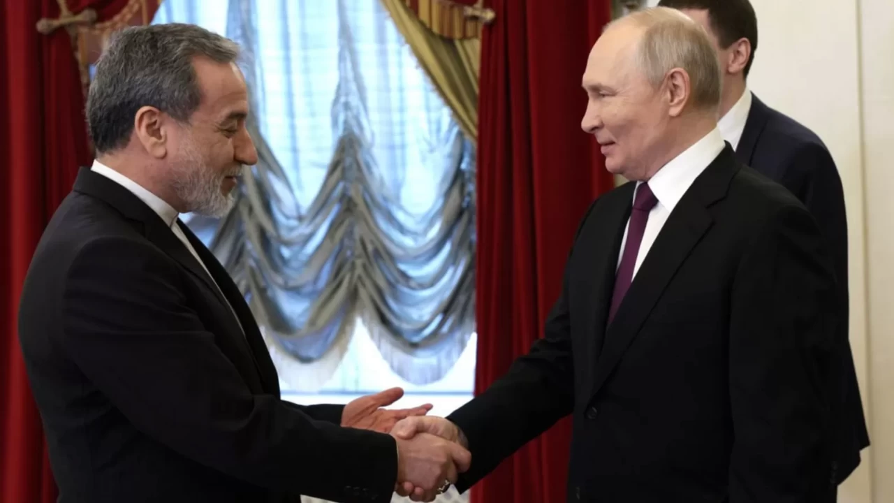 Arakçi'den Rusya mesajı: 'Stratejik ortaklığımızın gücü kanıtlandı'