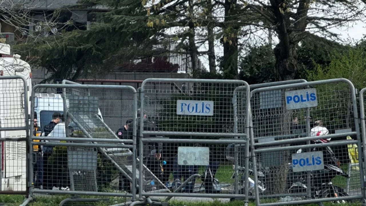 İstanbul'da İsrail Başkonsolosluğu'na silahlı saldırı!
