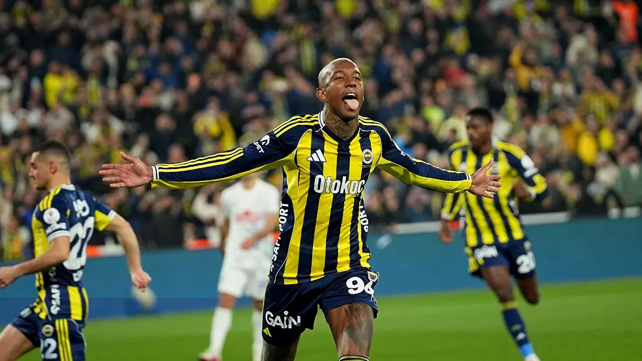 Fenerbahçe'de Talisca 16. golünü attı!
