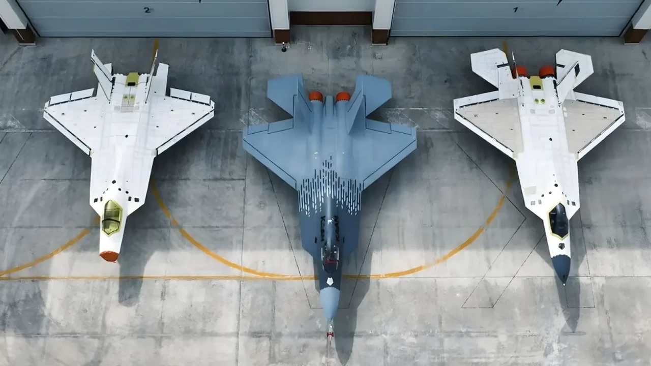 Türkiye'de ilk olacak: KAAN için geliştirilen 6 namlulu top vitrine çıkıyor