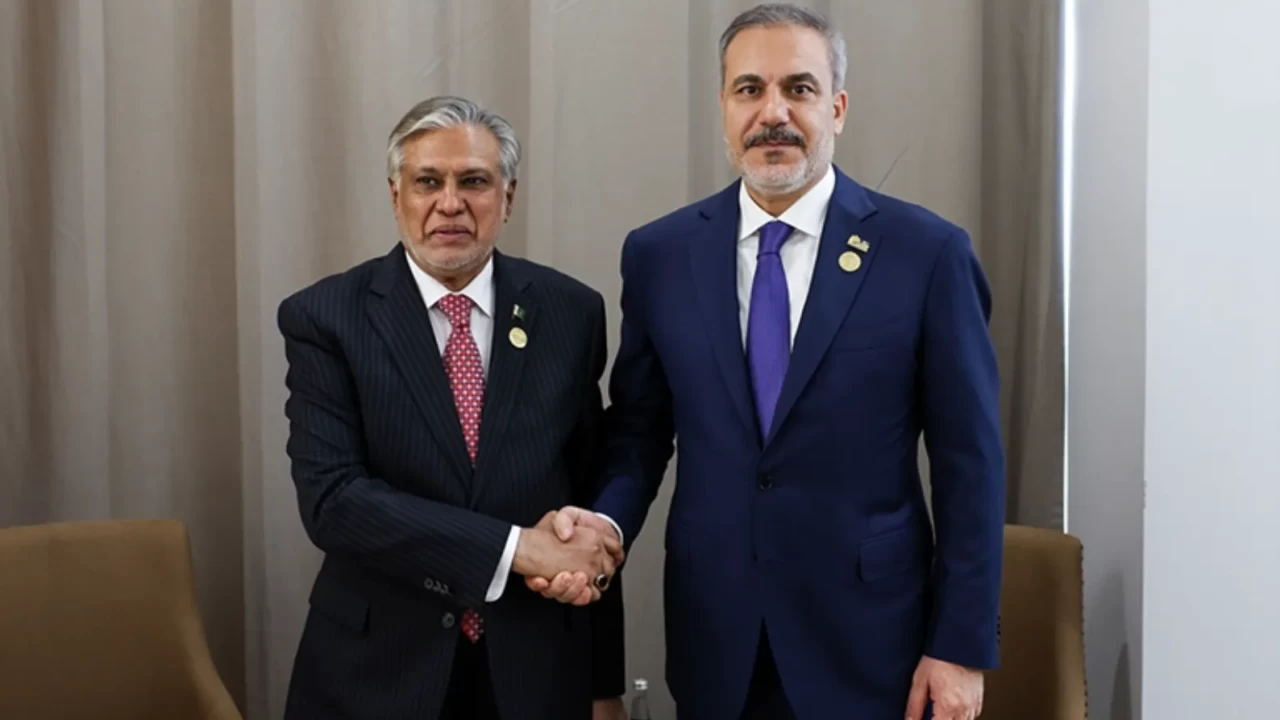 Hakan Fidan’dan diplomasi trafiği: Pakistanlı mevk…