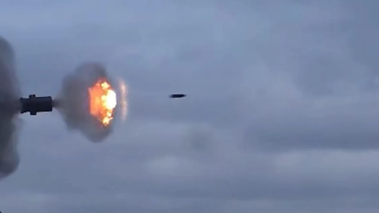 ASELSAN'dan gökyüzüne çelik ağ: KORKUT 100/25 SB dronları havada avlıyor!