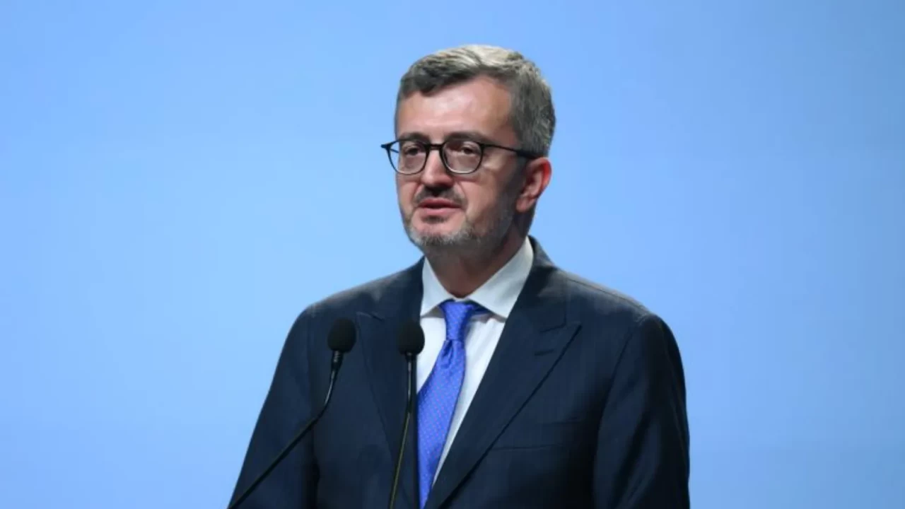 İletişim Başkanı Duran'dan ekonomi mesajı: Türkiye krizleri yöneten bir yapıya ulaştı