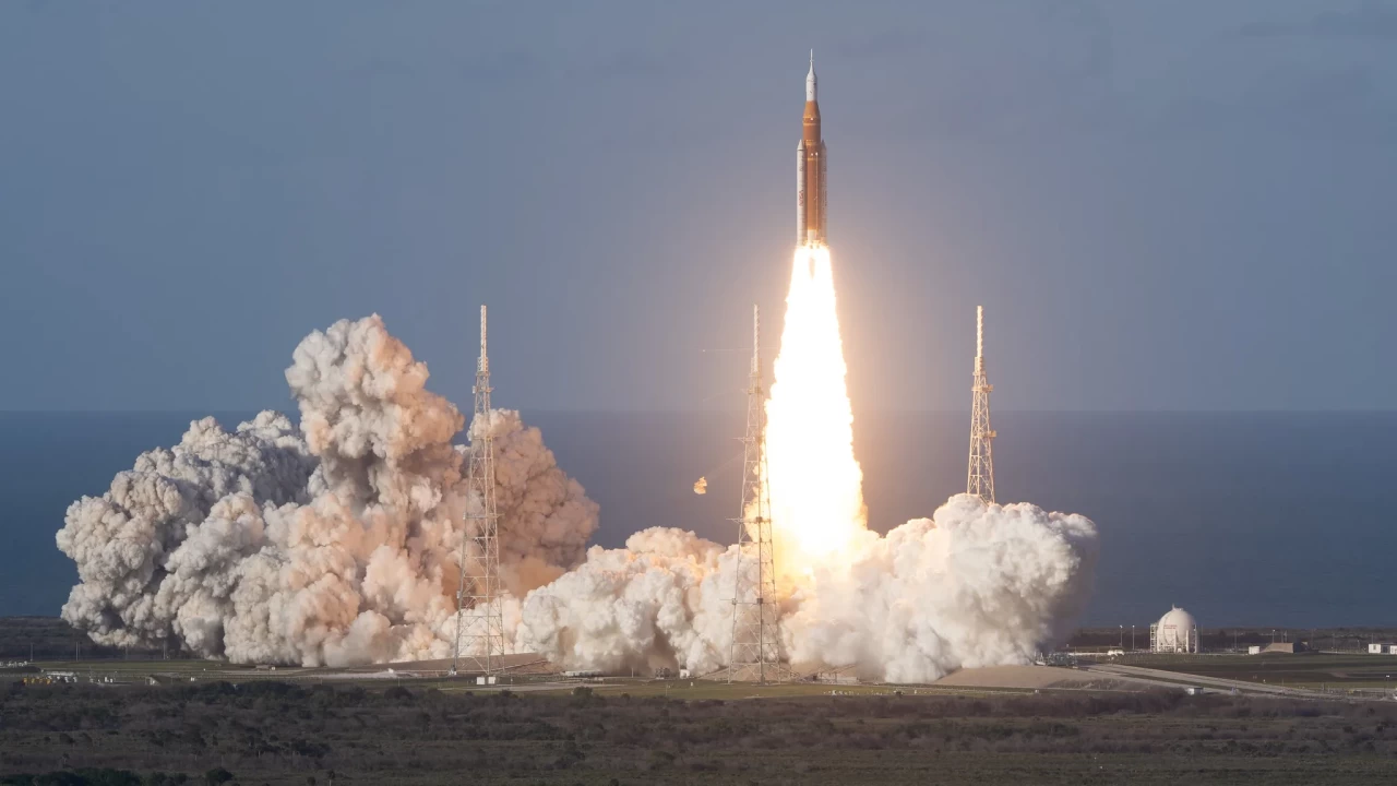 Artemis 2 Ay’a en yakın geçiş canlı izle! NASA YouTube canlı yayın linki