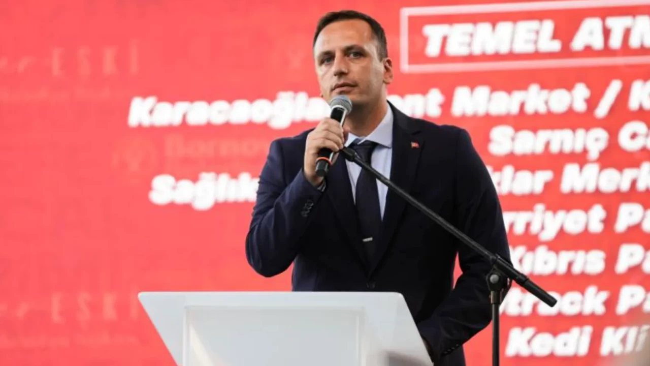 Bornova Belediyesi’nde yolsuzluk operasyonu: Başkan Eşki tutuklama talebiyle mahkemeye sevk edildi!