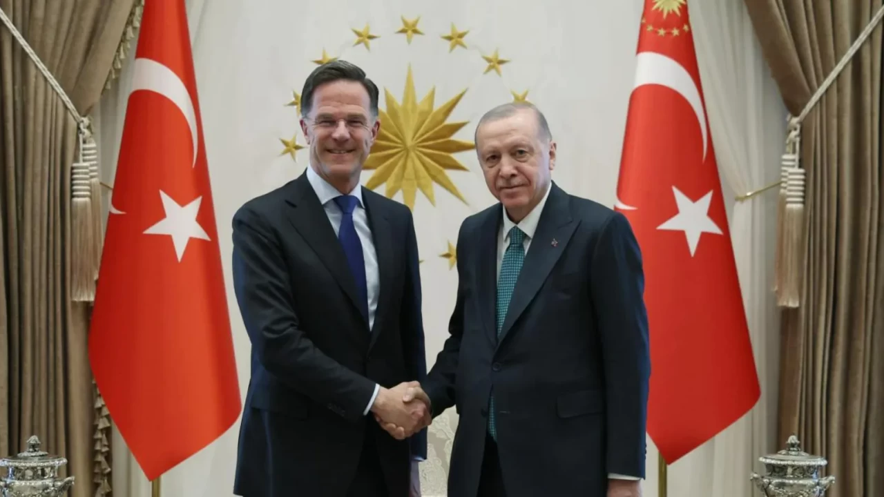 Külliye'de kritik görüşme: Cumhurbaşkanı Erdoğan ve Mark Rutte bir araya geldi