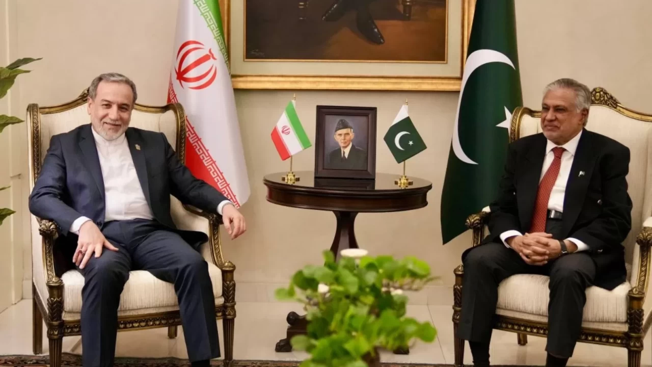 İran'dan dolaylı diplomasi kararı: Pakistan'da ABD ile yüz yüze görüşme yok