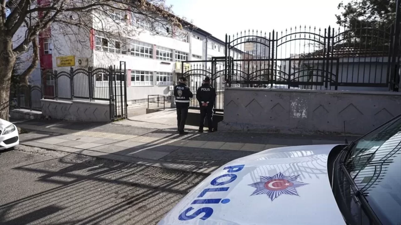 Okullarda yeni güvenlik önlemleri 2026 neler? Okullarda polis olacak mı?