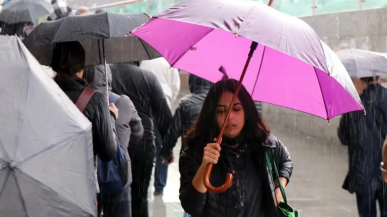 Bugün hava nasıl olacak? 21 Nisan 2026 Meteoroloji il il hava durumu tahminleri ve İstanbul Valiliği yağış uyarısı!