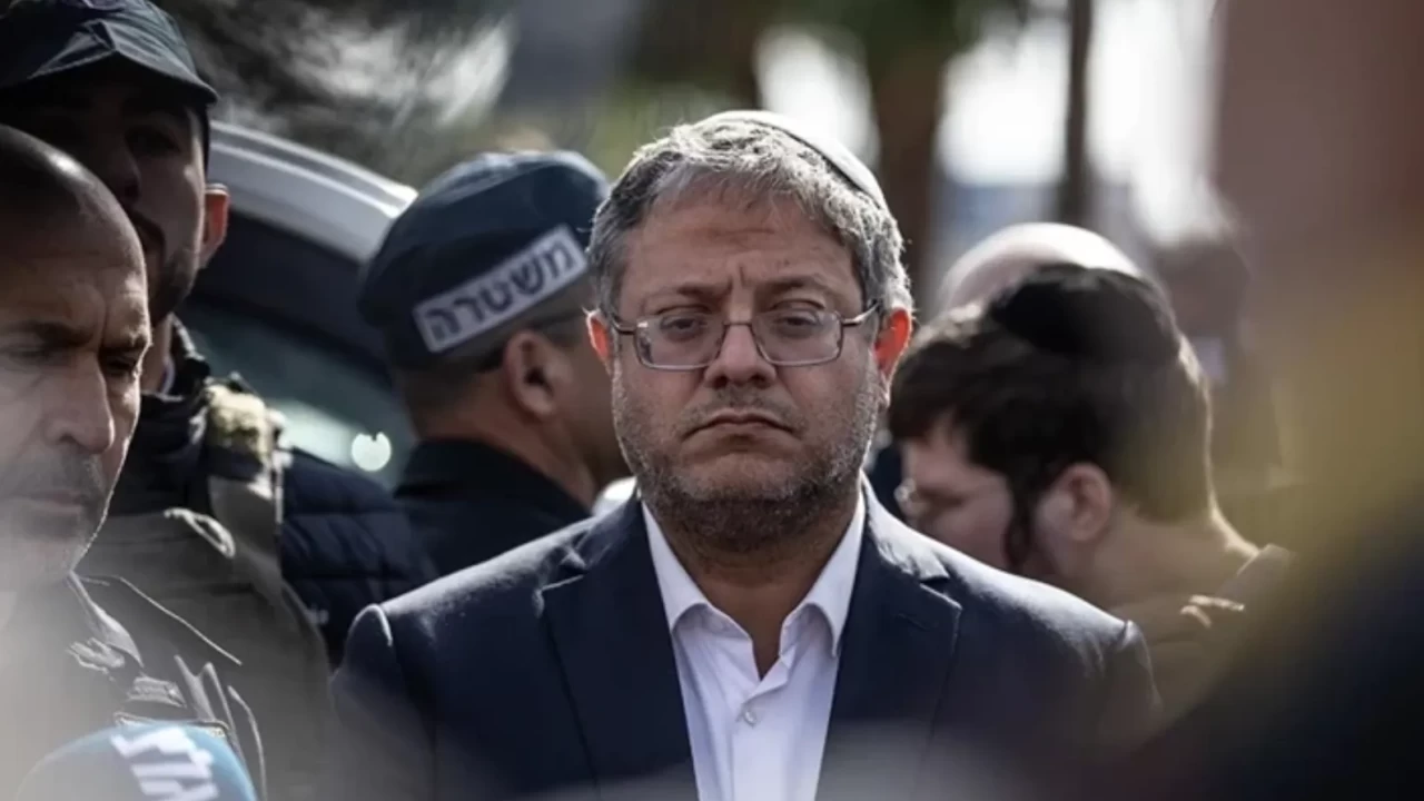 Mescid-i Aksa'da provokasyon: Ben-Gvir 38 gündür kapalı olan mabede baskın düzenledi!