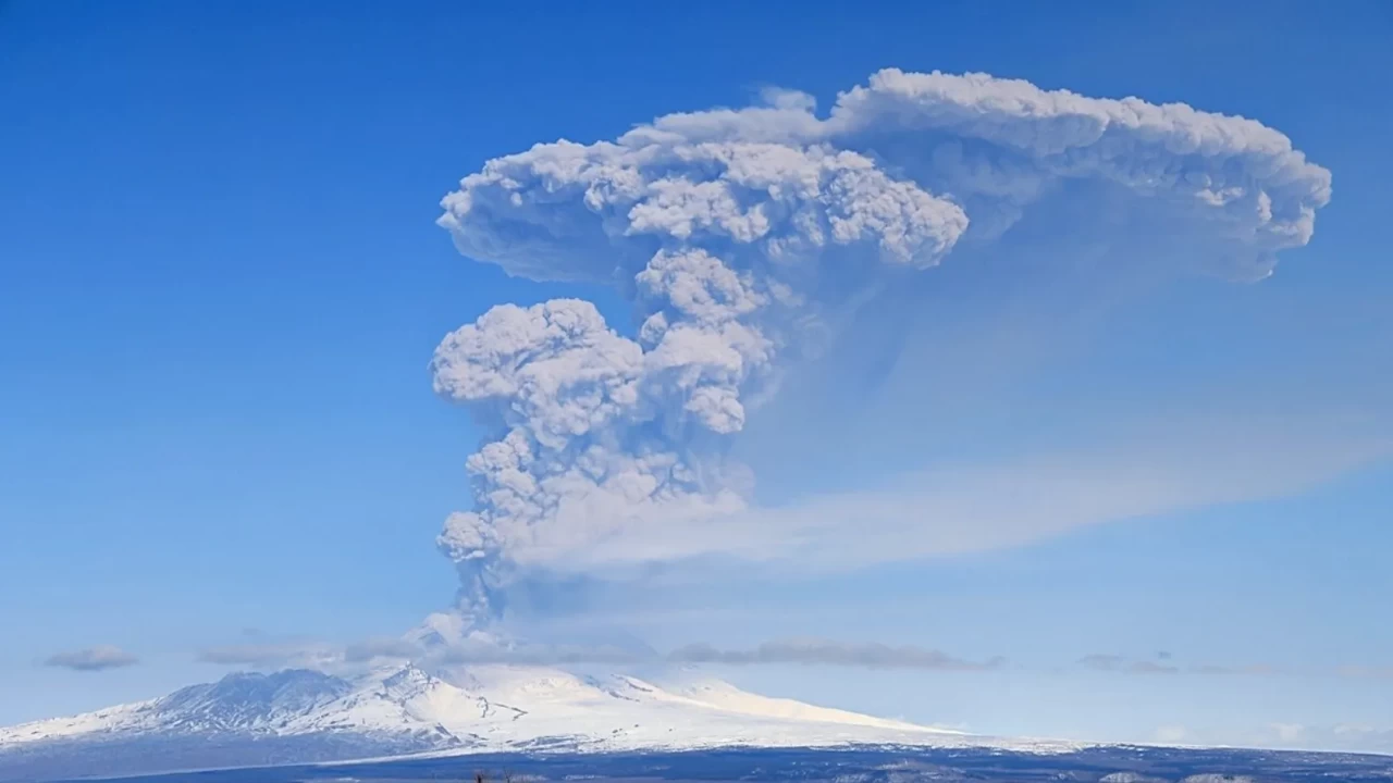 Gökyüzünde 'Kırmızı Kod' paniği: Uçuş rotaları alarm veriyor!