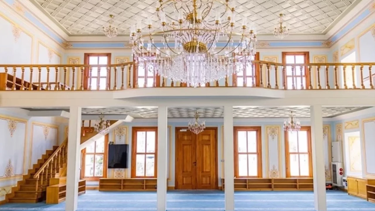 100 yıllık hasret vuslatla bitti: Fatma Sultan Camisi yeniden ibadete açıldı!