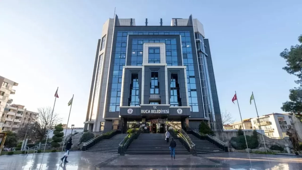 Bankamatik skandalı Buca’ya sıçradı: 40 kişi işe gitmeden maaş alıyor!