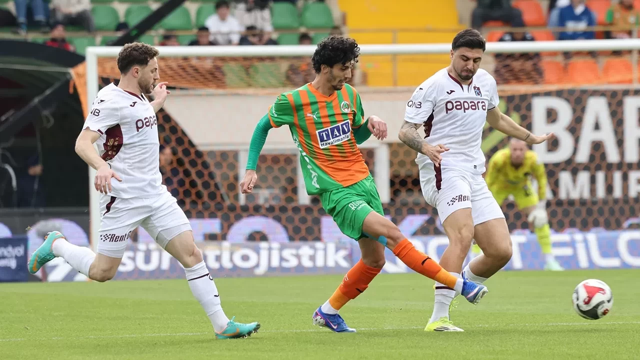 ÖZET | Trabzonspor'a Alanyaspor çelmesi: 1-1