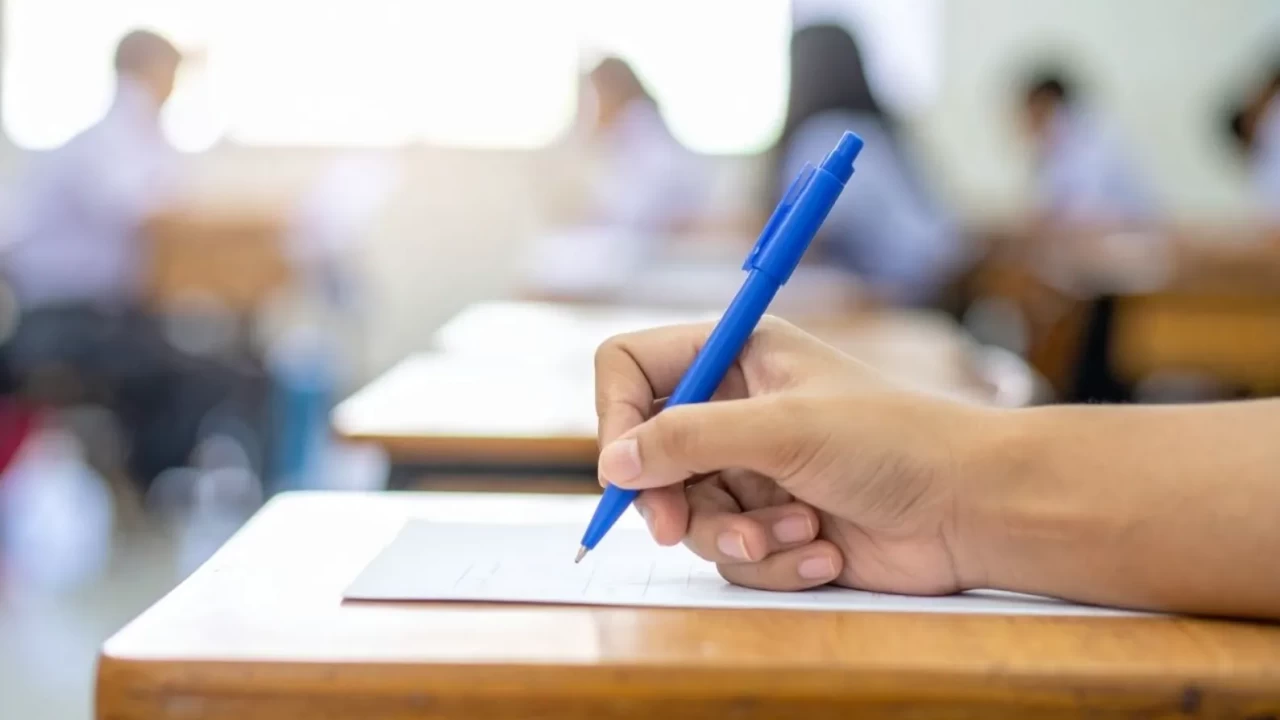 128 Kursiyerden 8 Bine: Kırgızistan’daki TTÖMER 30 Yılda Çığ Gibi Büyüdü!