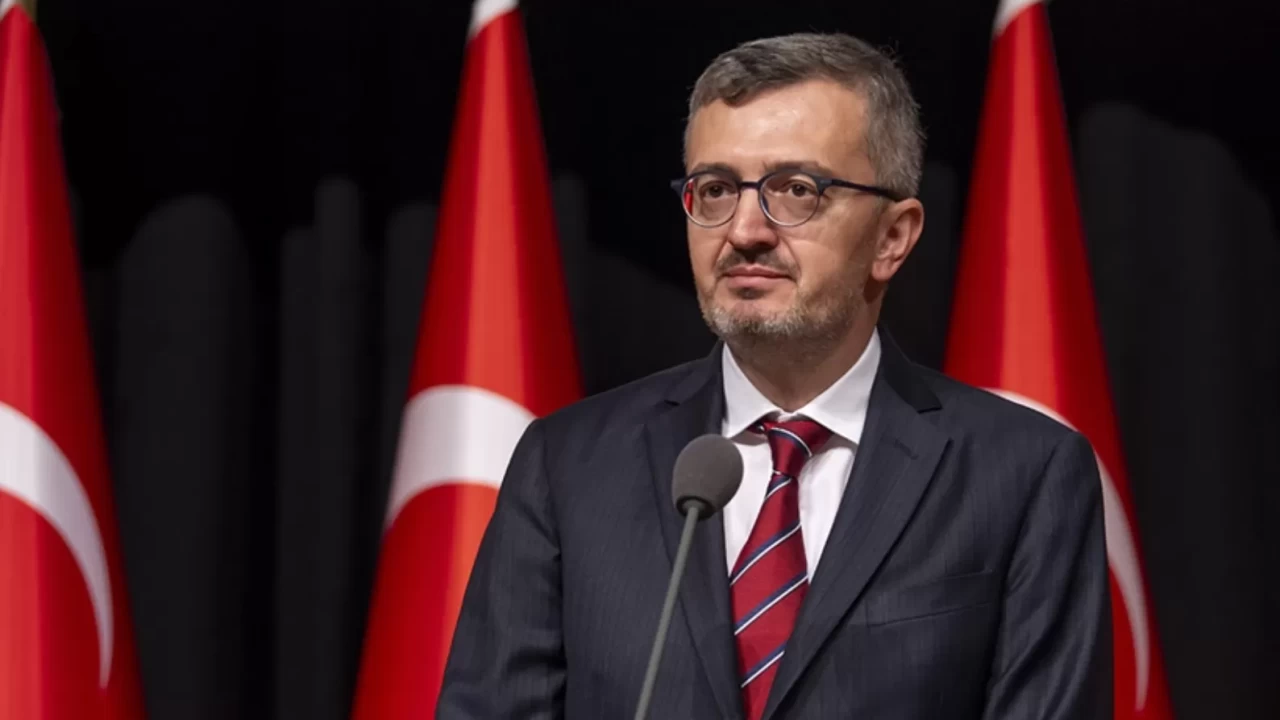 İletişim Başkanı Duran'dan Kerkük mesajı: 'Türkmen Vali seçimi tarihi bir eşik'