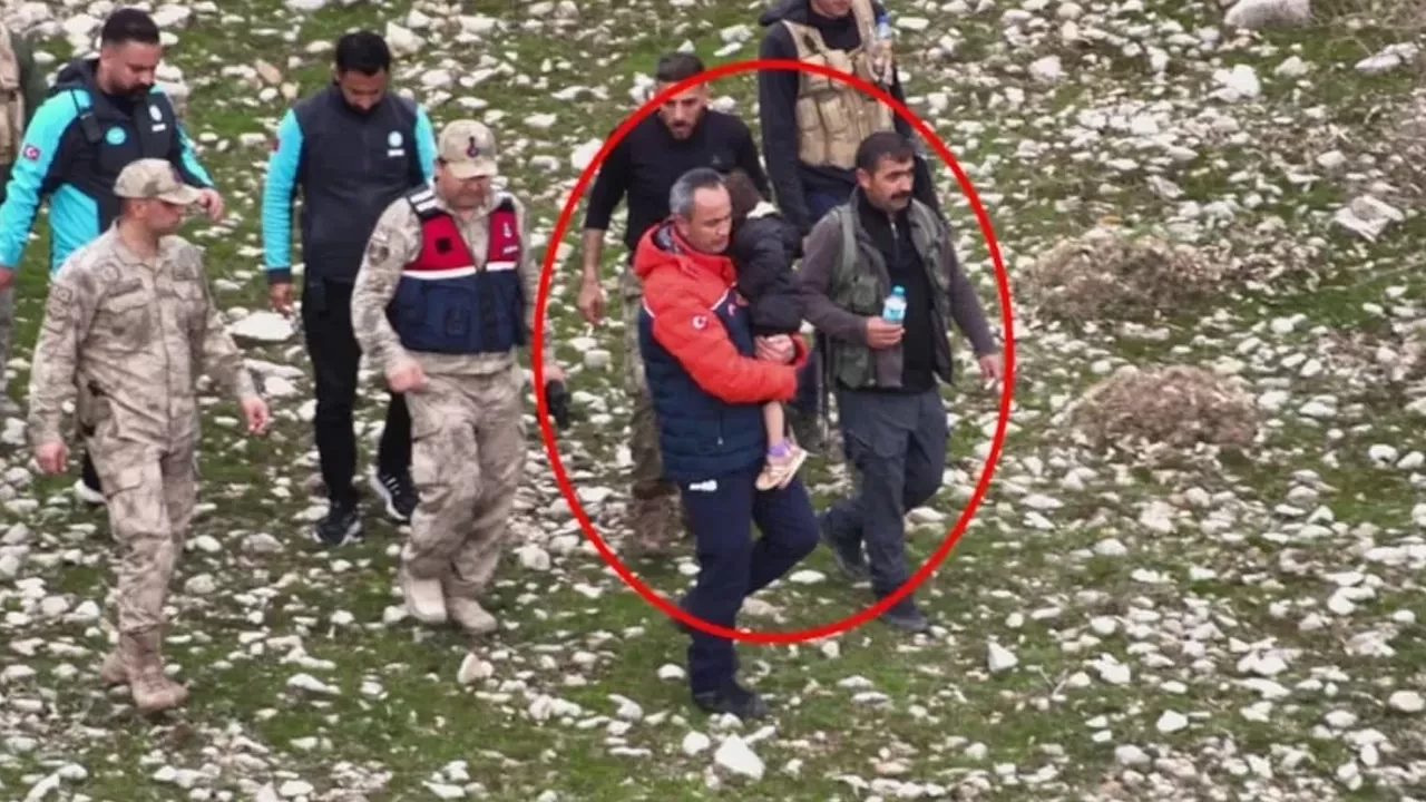 Siirt'te kaybolan 3 yaşındaki çocuk evden 4 kilometre uzakta bulundu