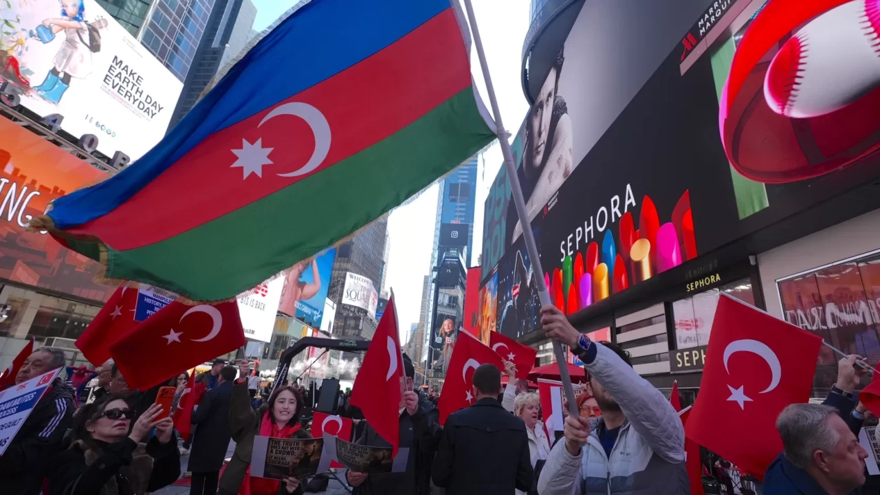 Haddini bil Mamdani! ABD’deki Türklerden iftira siyasetine tarihi ayar!