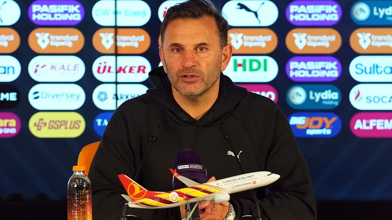 Galatasaray'da Okan Buruk, Fenerbahçe maçı sonrasında konuştu