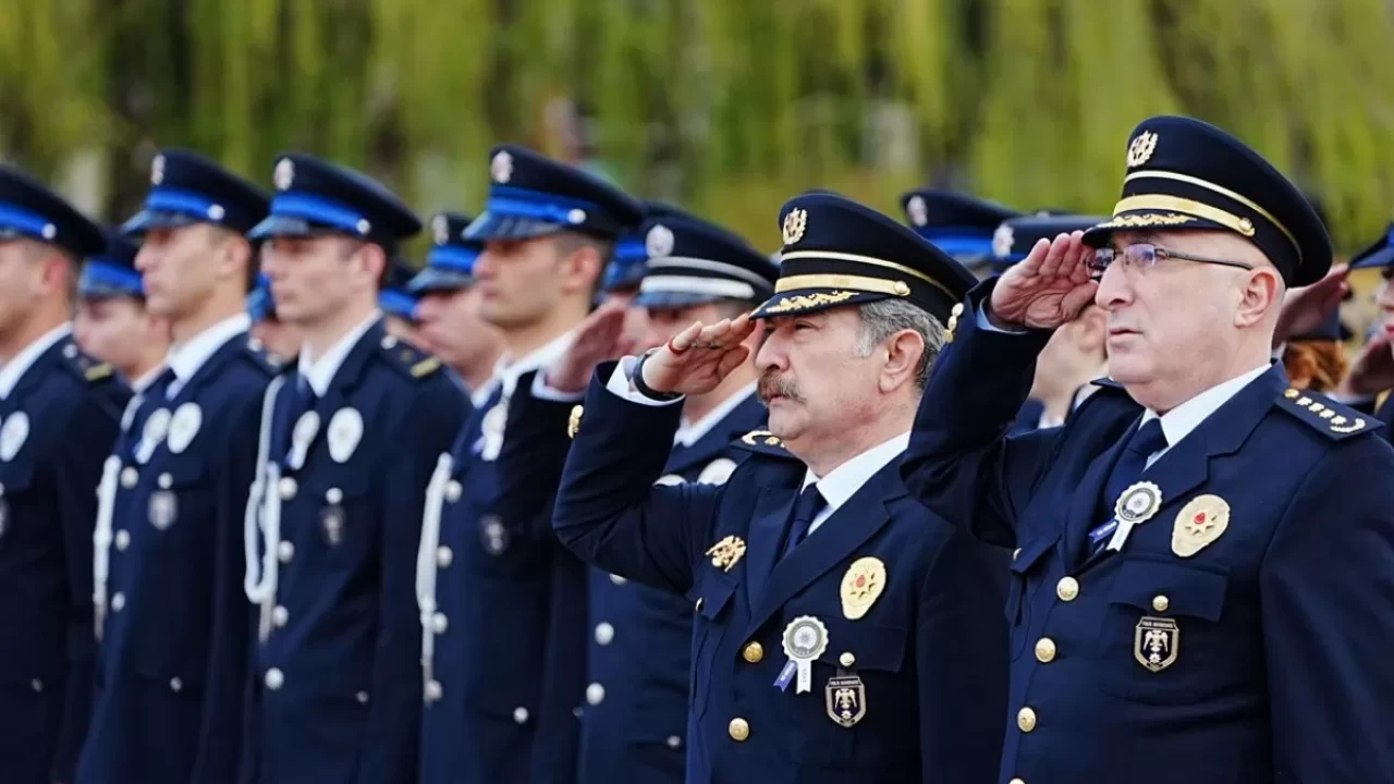 Huzur ve güvenin 181 yıllık kalesi: Türk Polis Teşkilatı kuruluş yıl dönümünü kutluyor