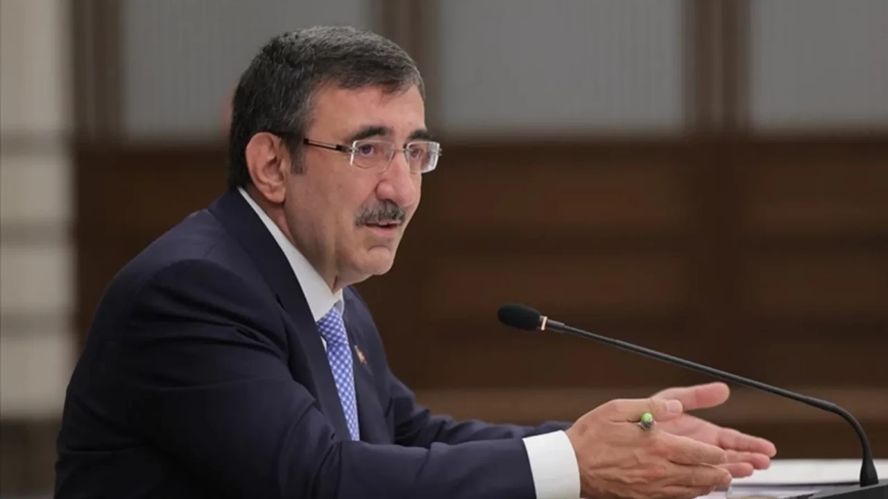 29 Nisan 2026 Cevdet Yılmaz Açıklamaları! Emekli Bayram İkramiyesine Zam Gelecek mi? Yeni Anayasa Komisyonu Ne Zaman Toplanacak?