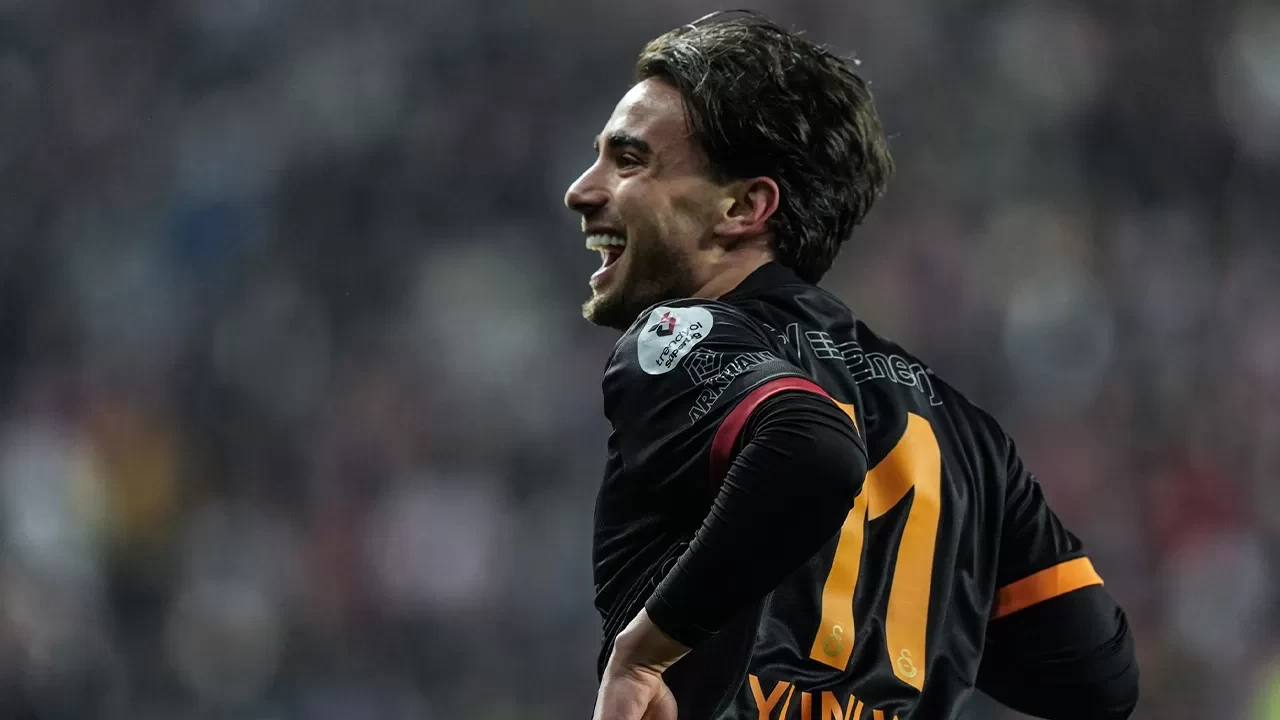 Yunus Akgün, Galatasaray’da 100. maçına hazırlanıyor