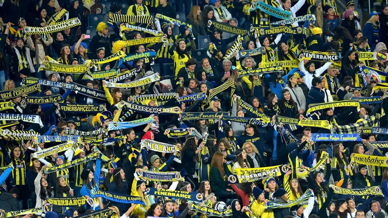 Fenerbahçe’den kadın ve 18 yaş altı taraftarlara ücretsiz bilet