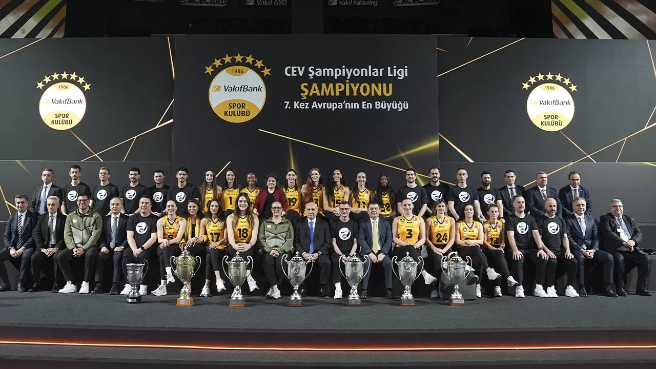 VakıfBank Kadın Voleybol Takımı 7. kez Avrupa’nın zirvesinde:  Hedef dünya şampiyonluğu