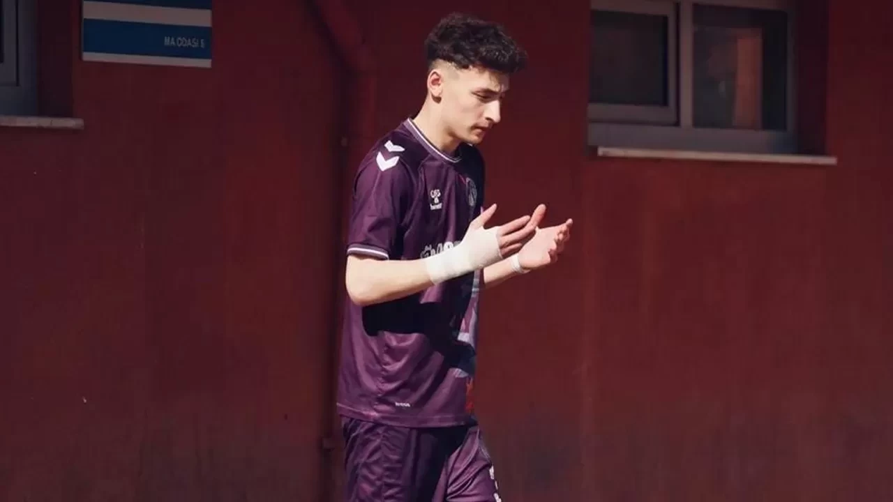 Ankara Keçiörengücü’nde acı kayıp: 16 yaşındaki futbolcusu Abdullah Sultanoğlu hayatını kaybetti