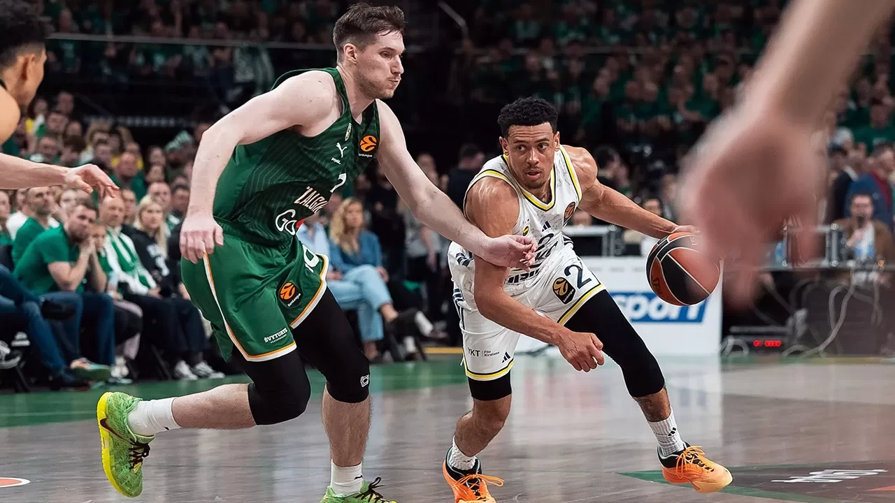 Fenerbahçe, EuroLeague'deki Final-Four şansını evine bıraktı!